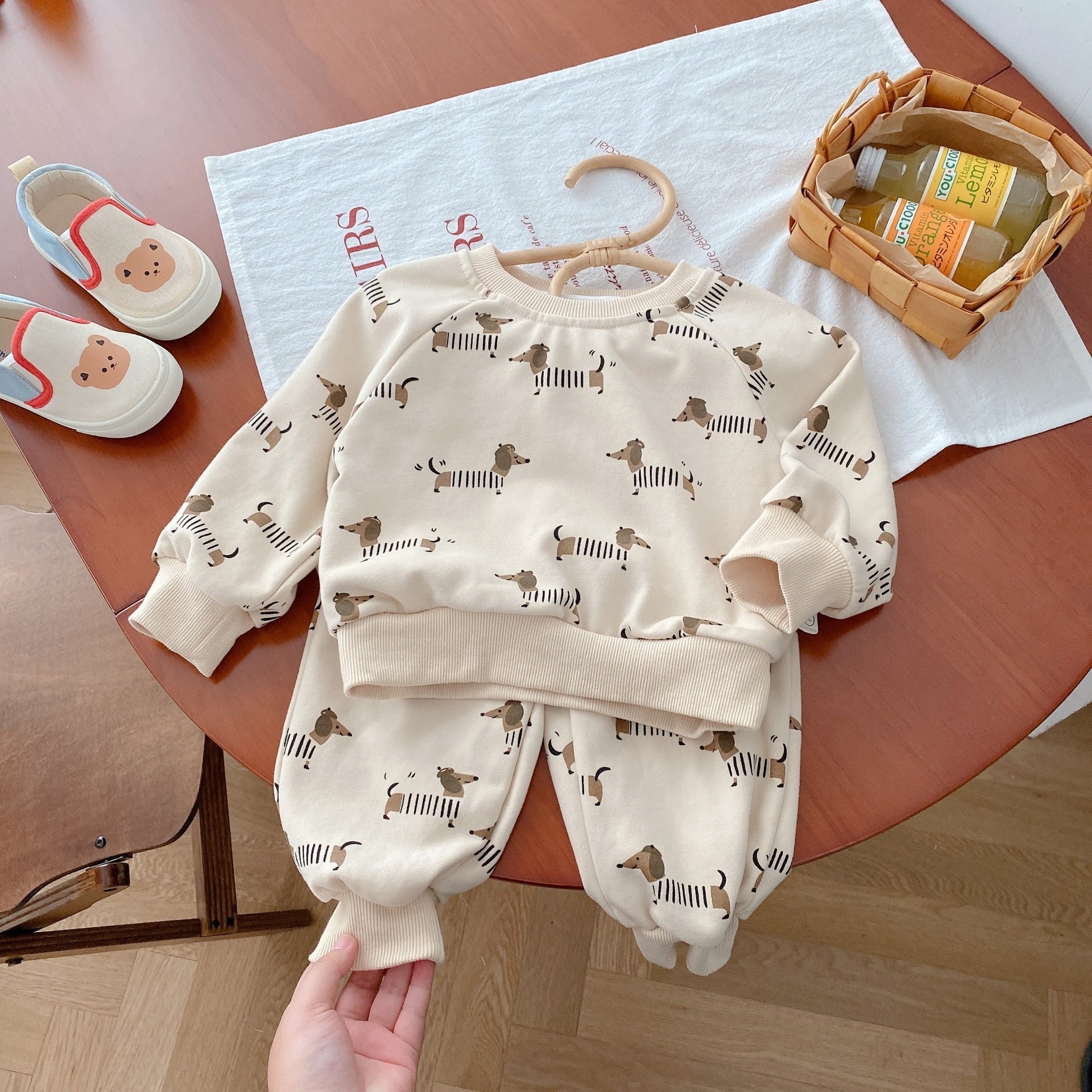 Newborn baby cheap girl tracksuits