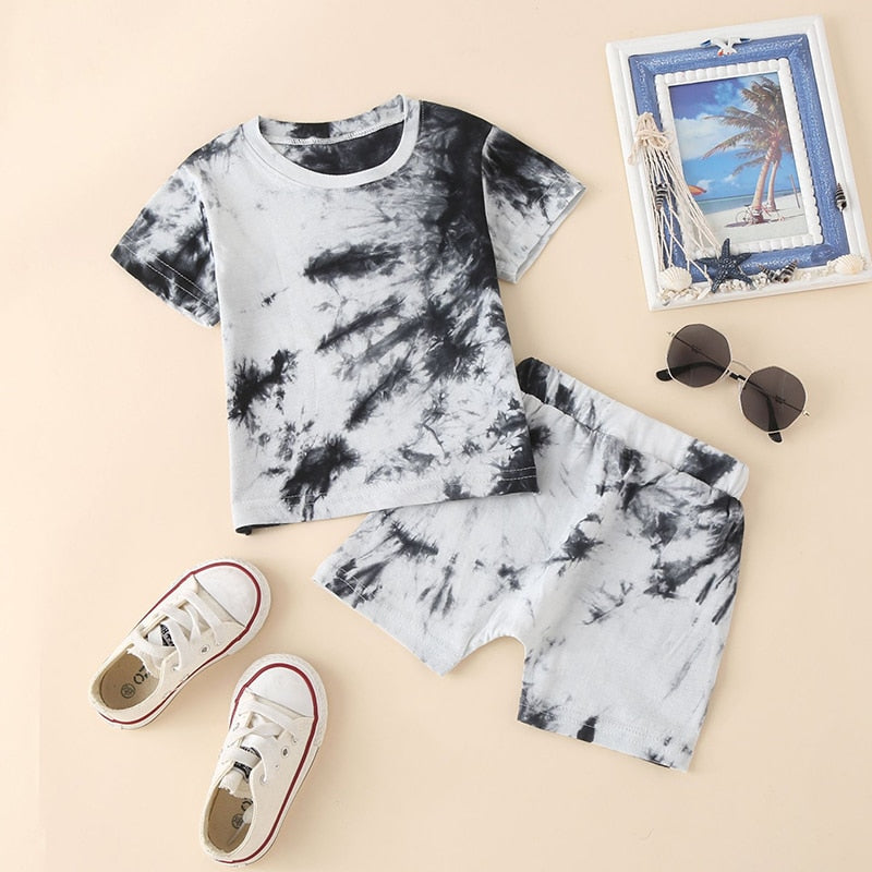 Tie-dye Short Sleeve Tops and Shorts